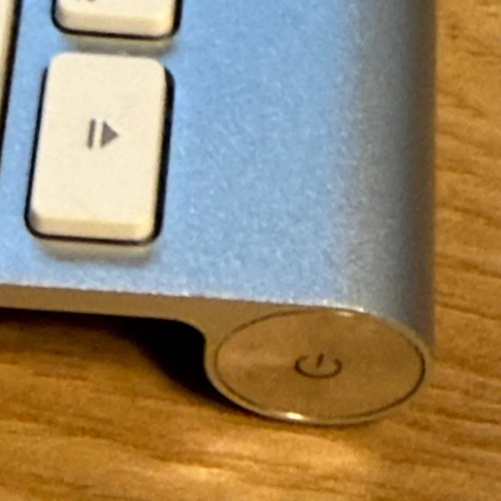 Apple Silver Wireless Keyboard